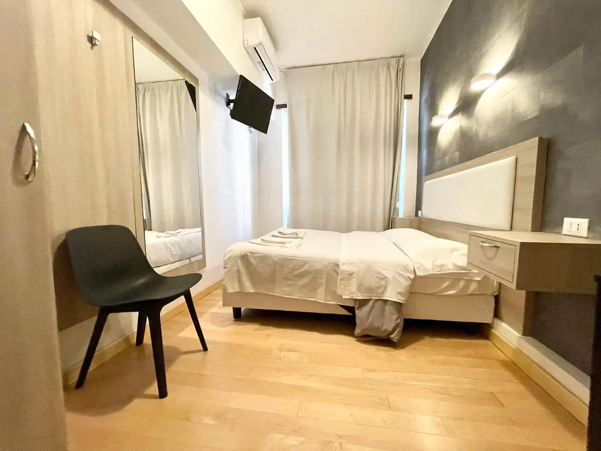 Luciano Laterani Guest House Rome