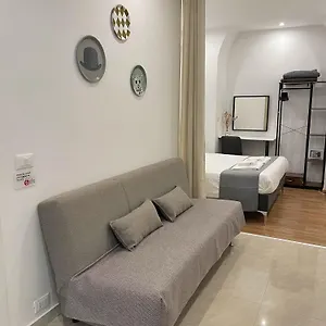 The 115 Guest house