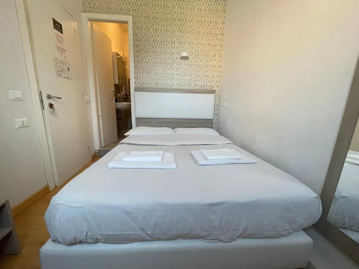 Luciano Laterani Guest House Rome