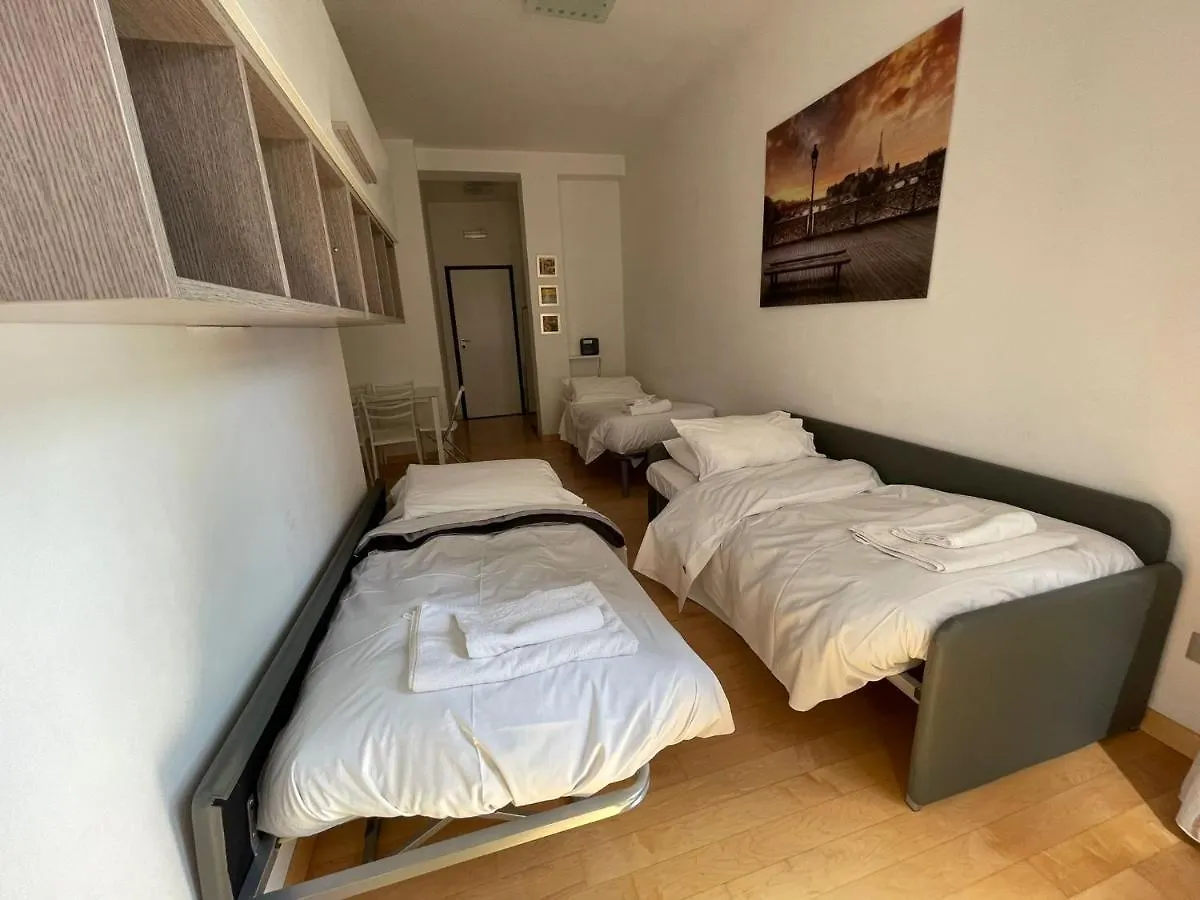 Luciano Laterani Guest House Rome