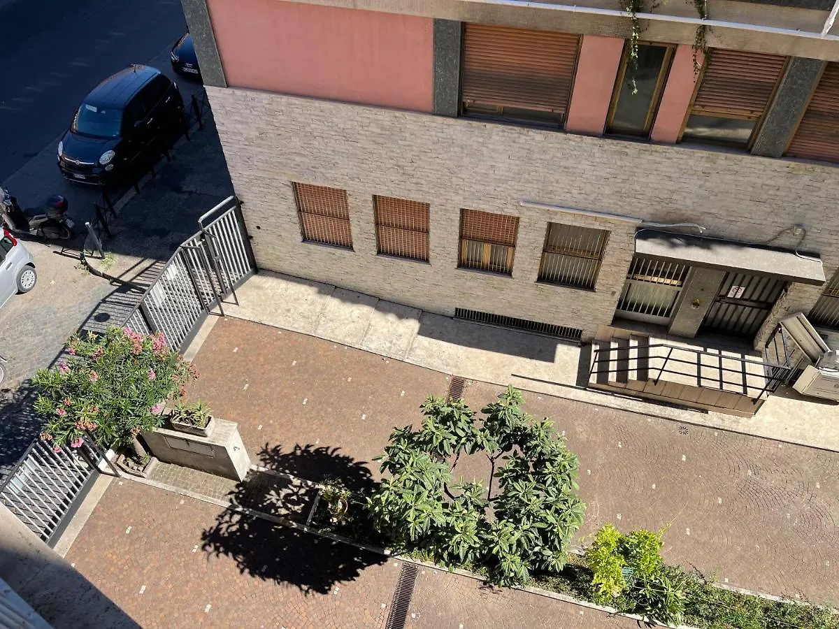 Luciano Laterani Guest House Rome