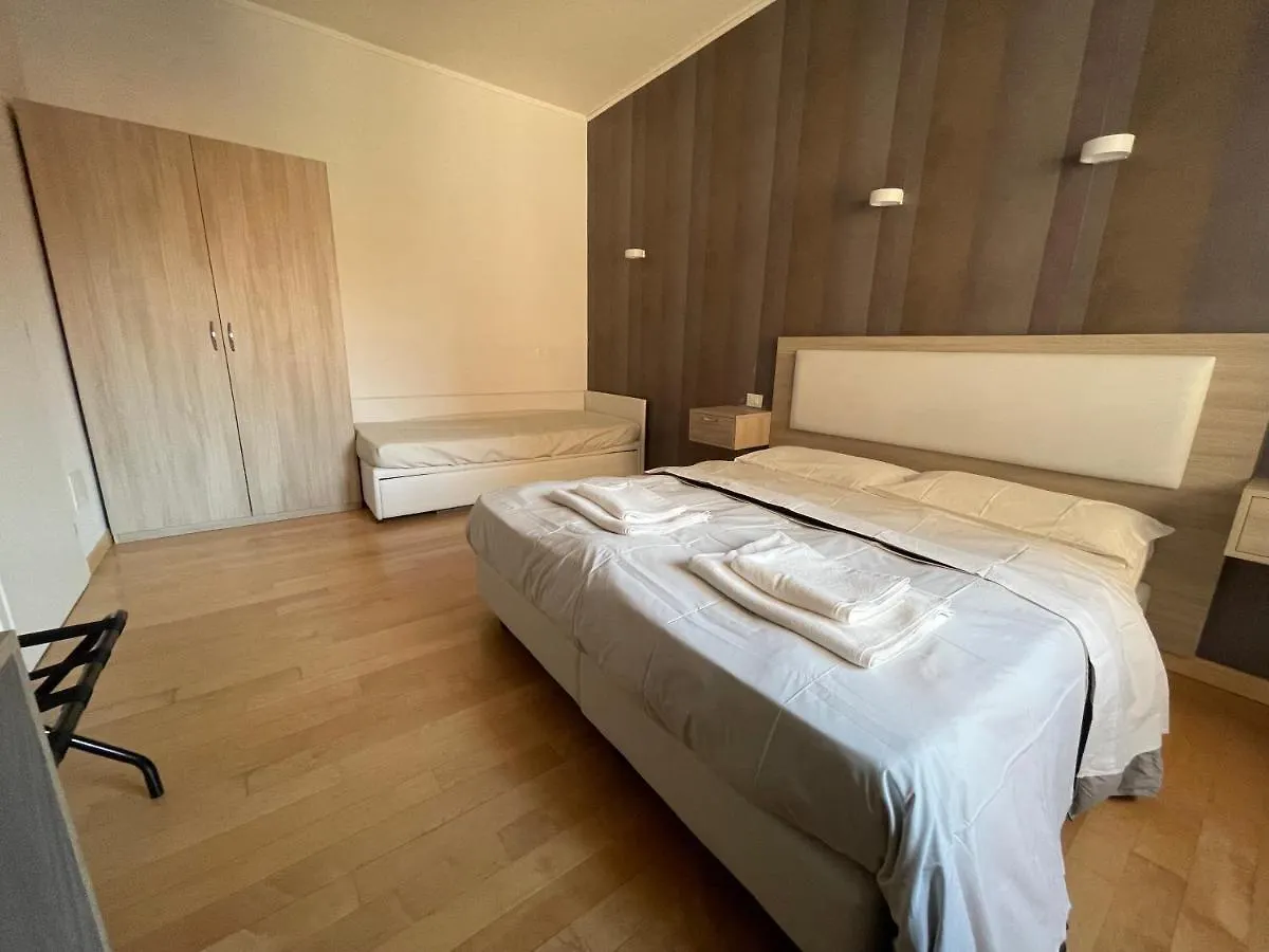 Luciano Laterani Guest House Rome