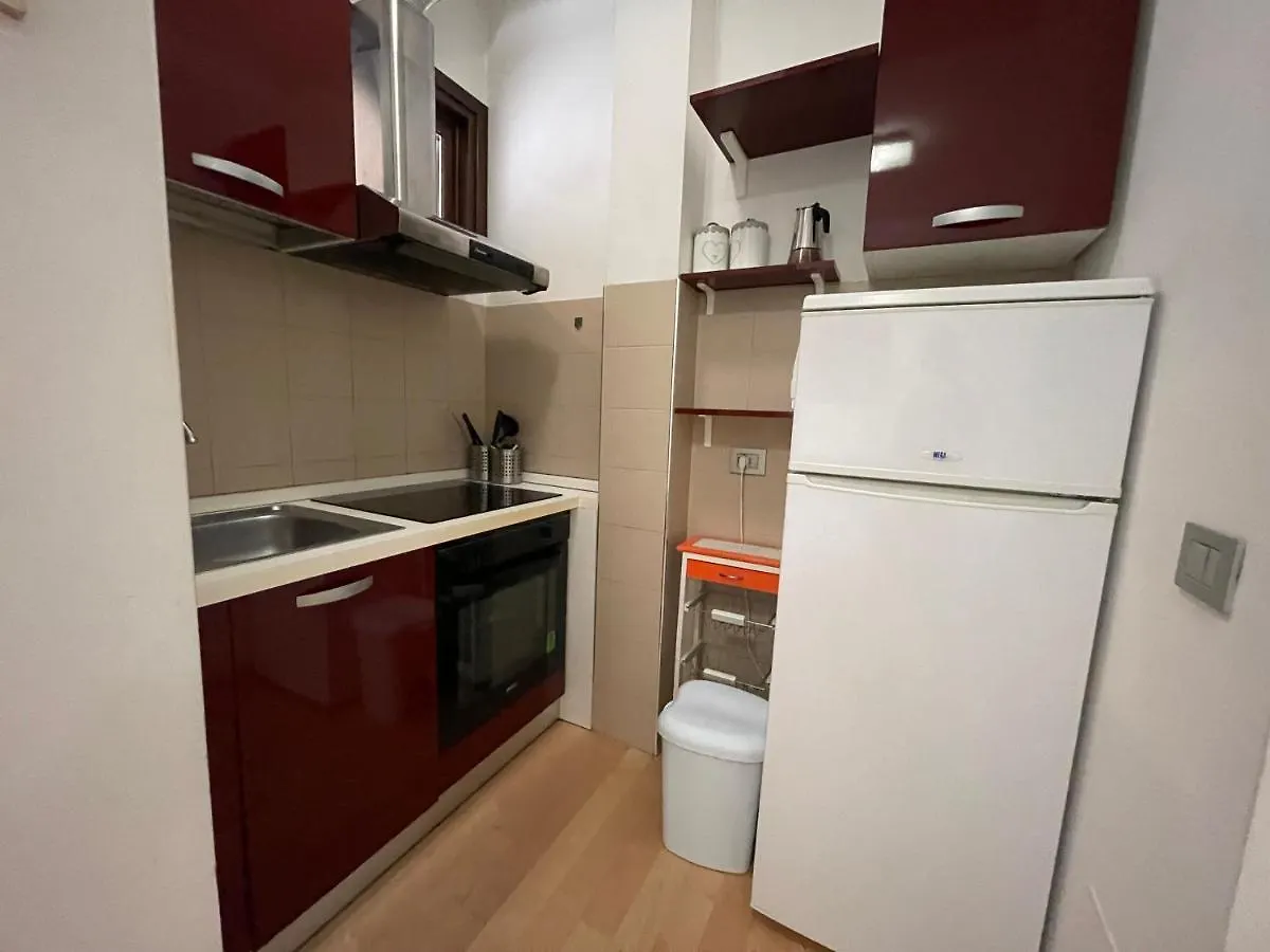 Luciano Laterani Guest House Rome