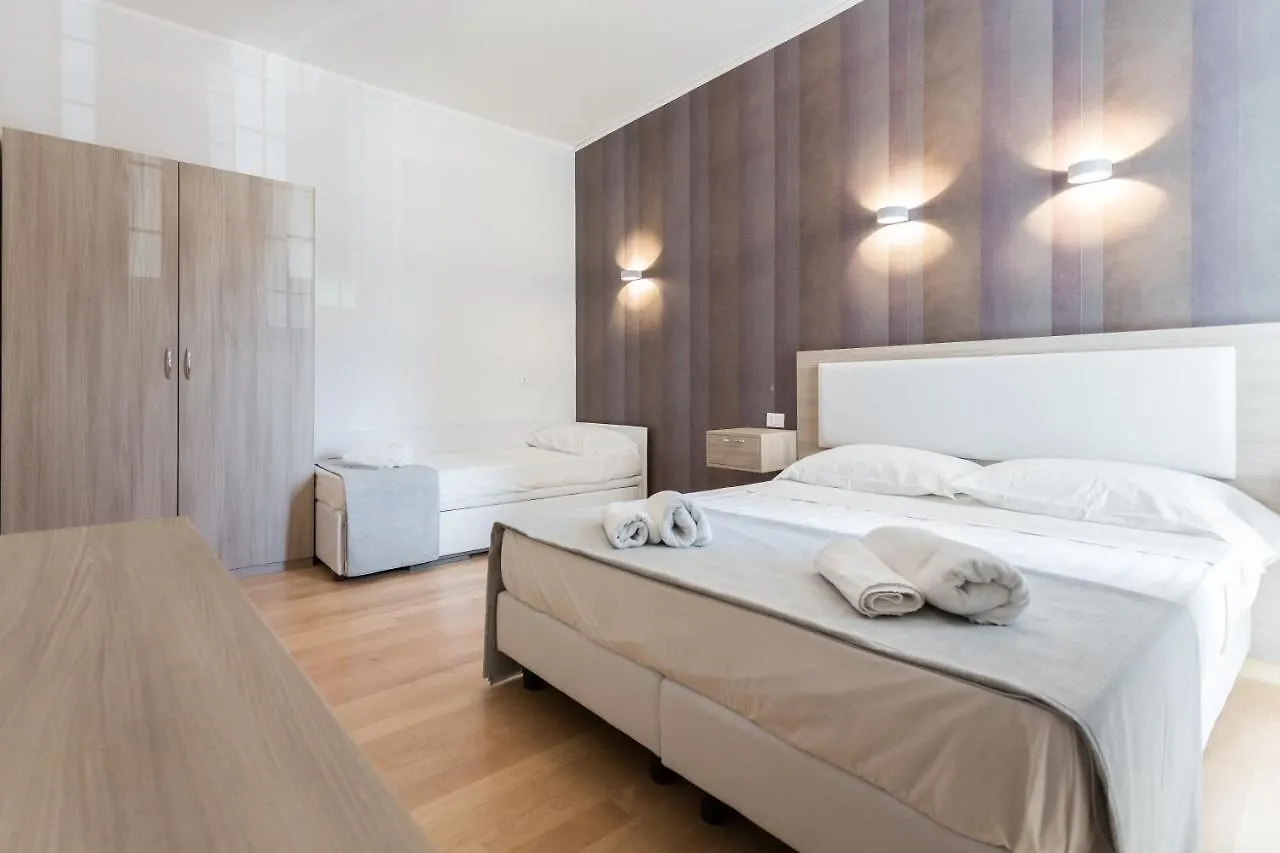 Luciano Laterani Guest House Rome