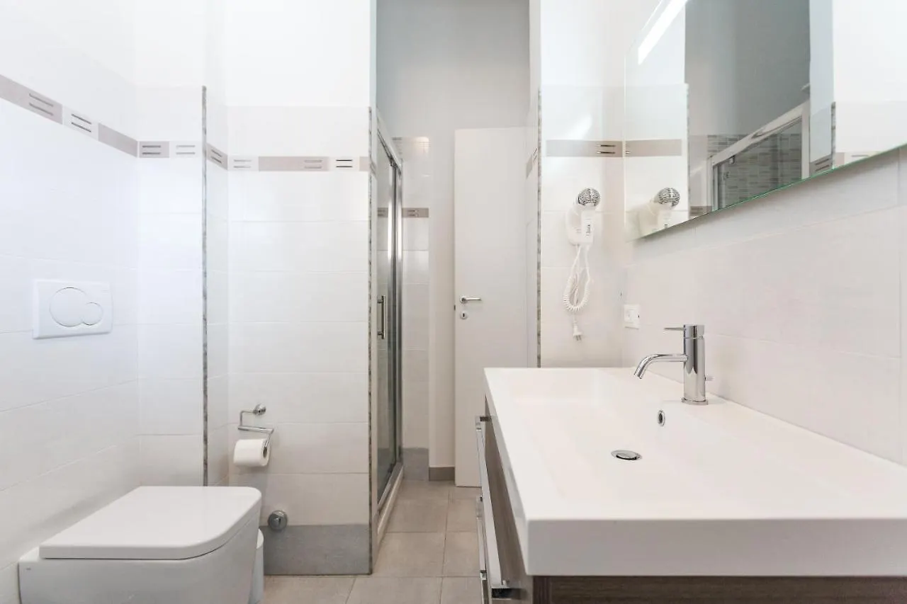 Luciano Laterani Guest House Rome